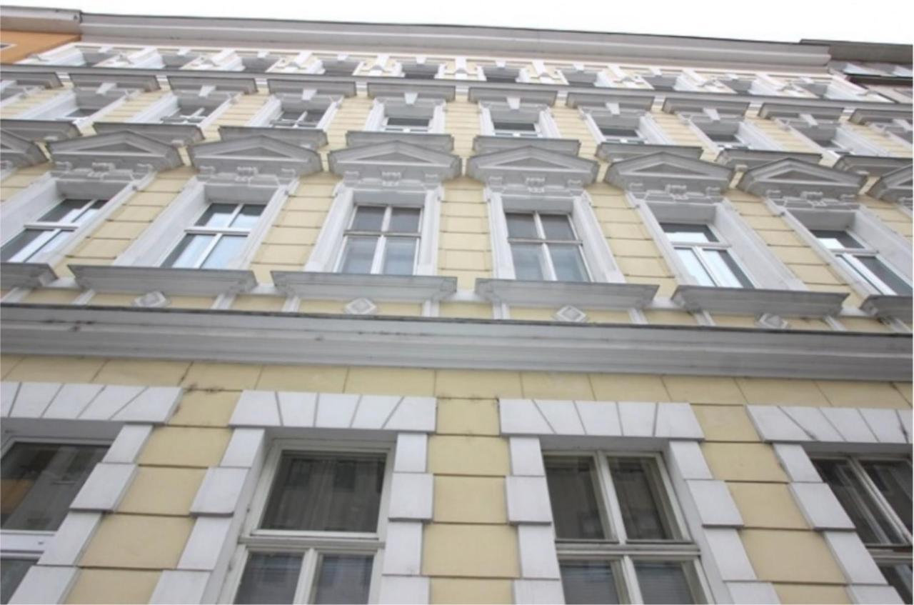 Hostel Momore Wien